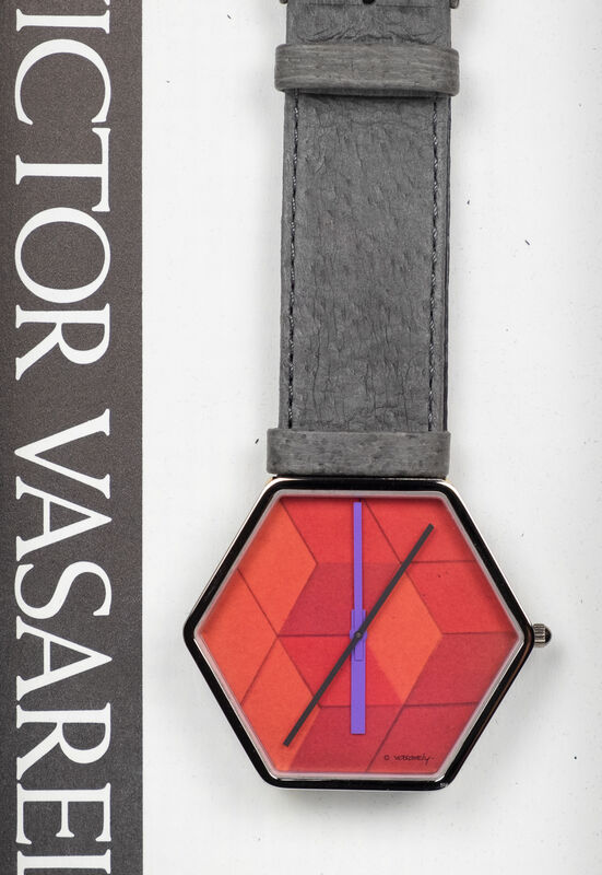 Victor Vasarely Watch – Red Cubes